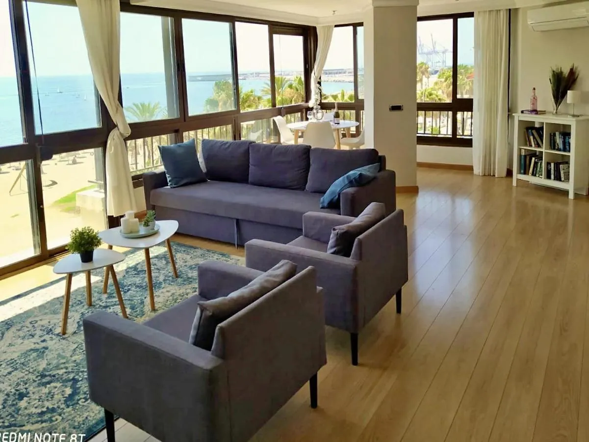 Apartment Primera Linea De Playa En La Malagueta Malaga Spain